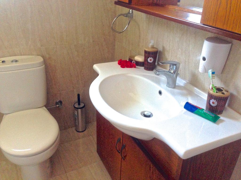 Kalli Villa Pomos Pokoj fotografie